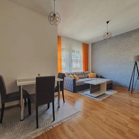 Zara Apartman 1 Bijeljina Exterior foto