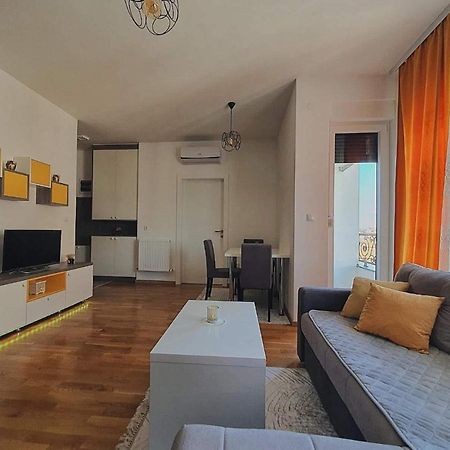 Zara Apartman 1 Bijeljina Exterior foto
