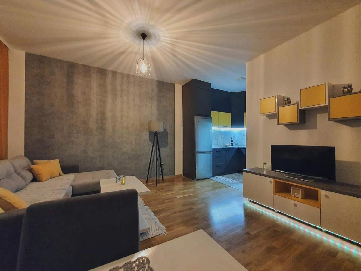 Zara Apartman 1 Bijeljina Exterior foto