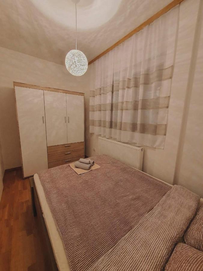 Zara Apartman 1 Bijeljina Exterior foto