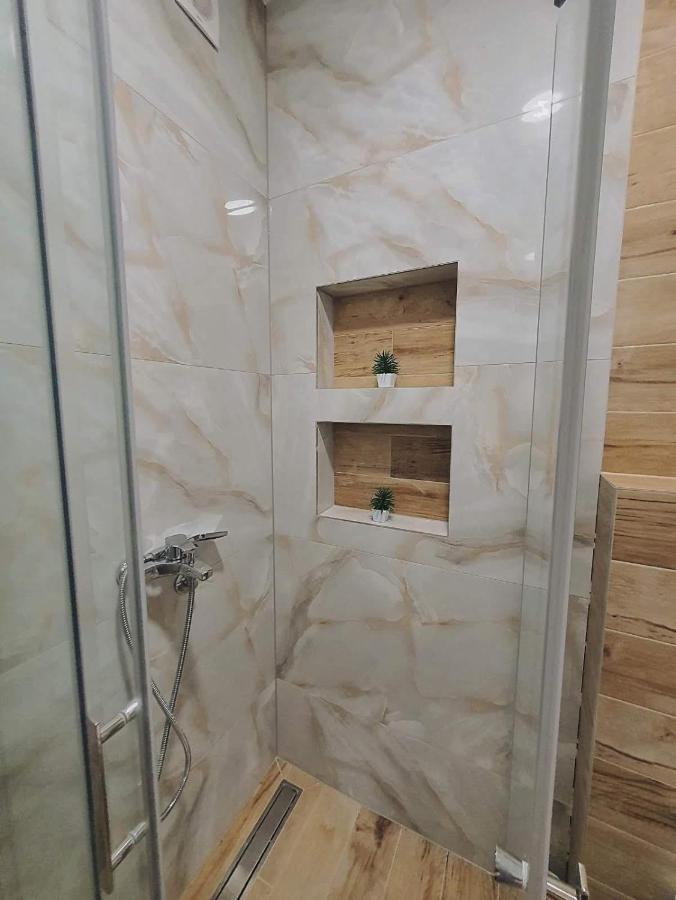 Zara Apartman 1 Bijeljina Exterior foto